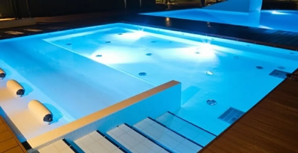 pool light installation and repair services providing modern illuminated pool lighting in Reno, NV